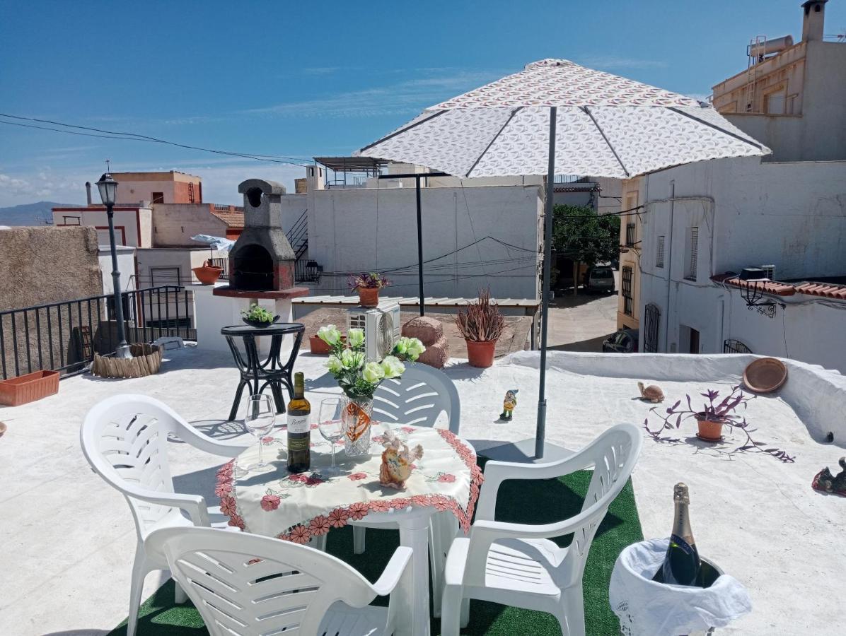 Charming House In Illar With Mountain View And Balcony Villa Eksteriør billede