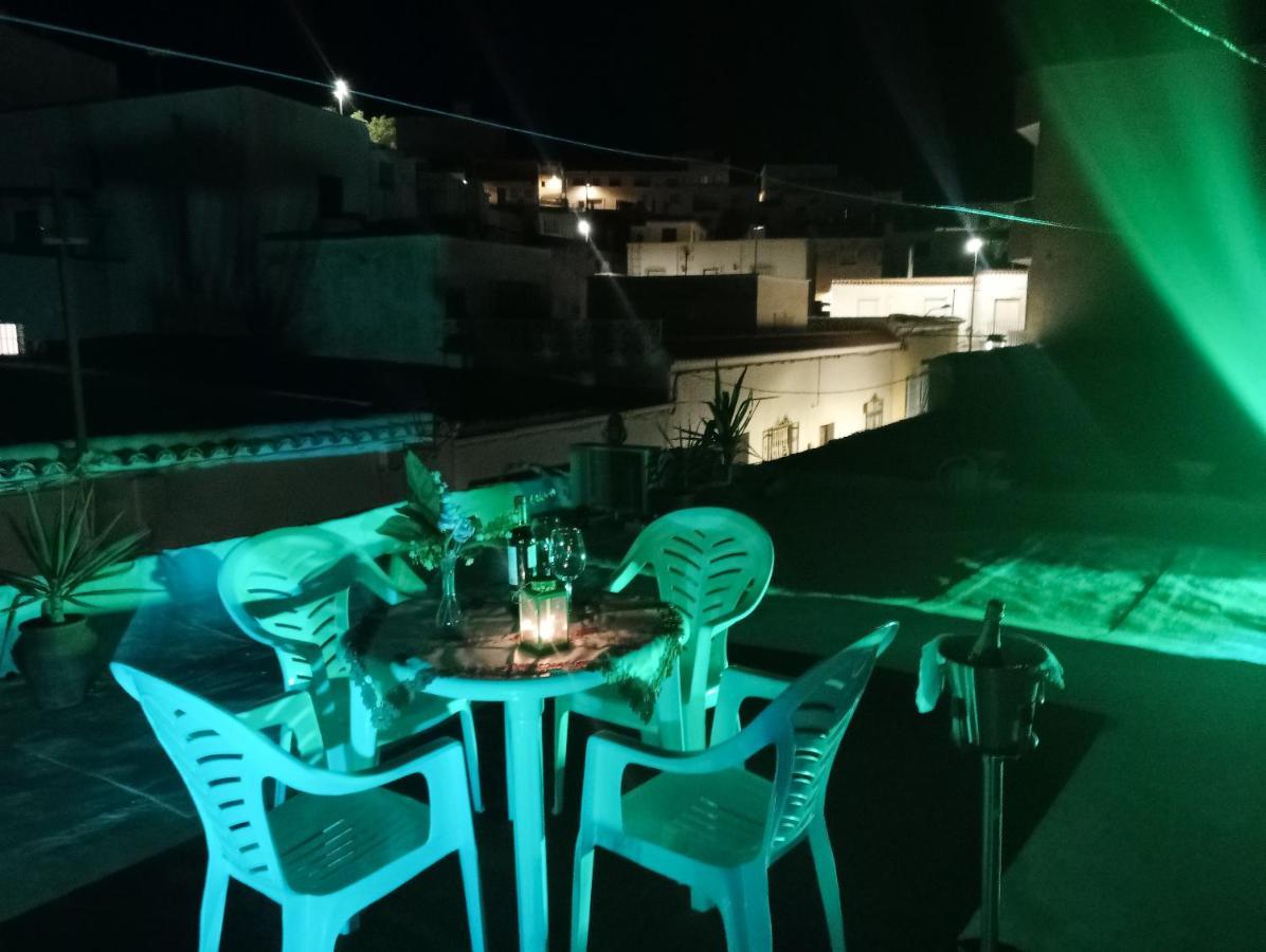 Charming House In Illar With Mountain View And Balcony Villa Eksteriør billede